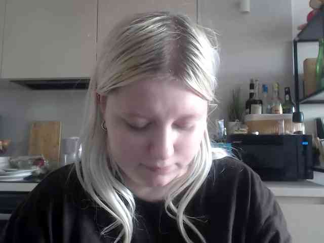 LenaHoney20 webcam