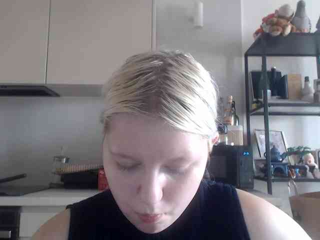 LenaHoney20 webcam
