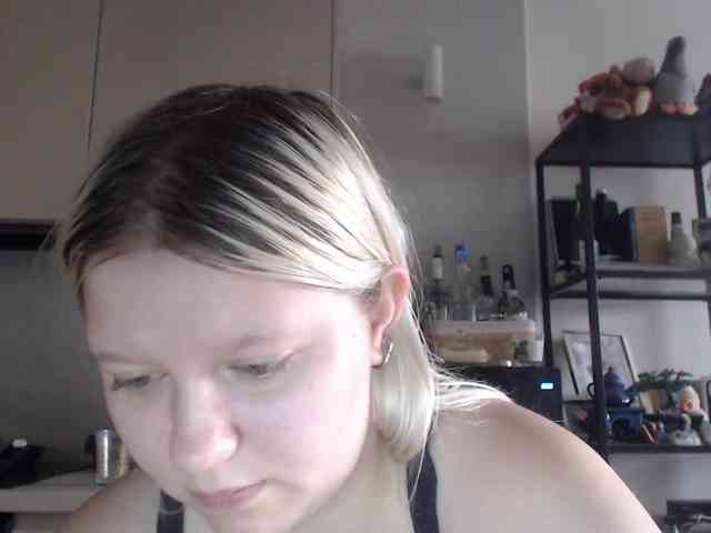 LenaHoney20 webcam