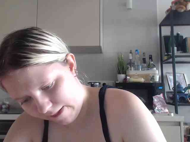 LenaHoney20 webcam