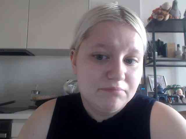 LenaHoney20 webcam