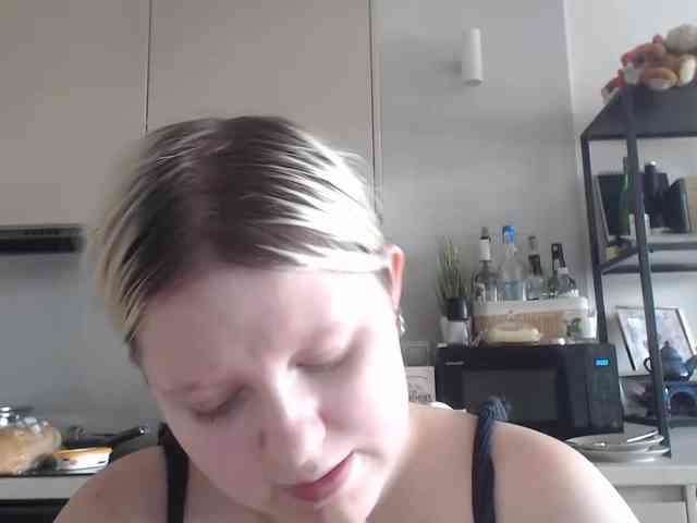 LenaHoney20 webcam