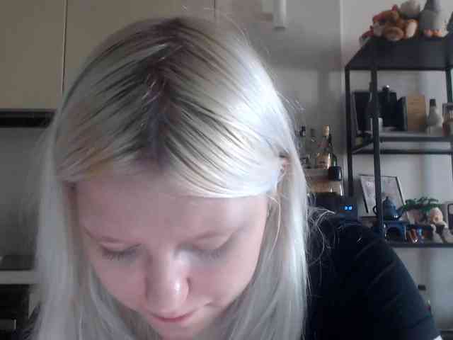 LenaHoney20 webcam