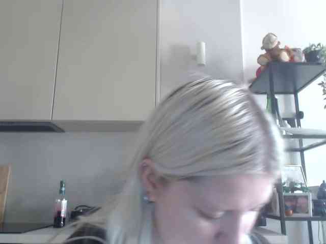 LenaHoney20 webcam