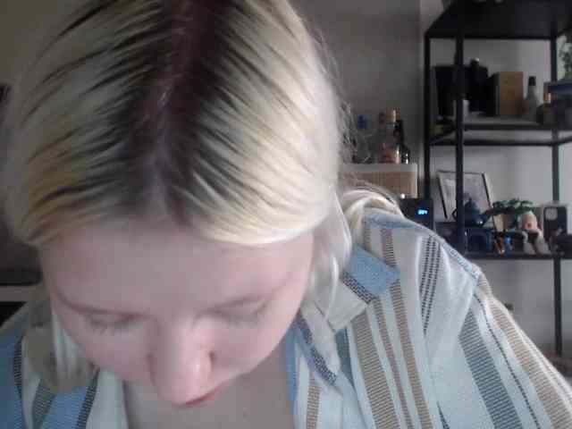 LenaHoney20 webcam