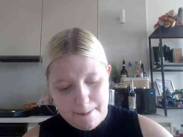 LenaHoney20 webcam