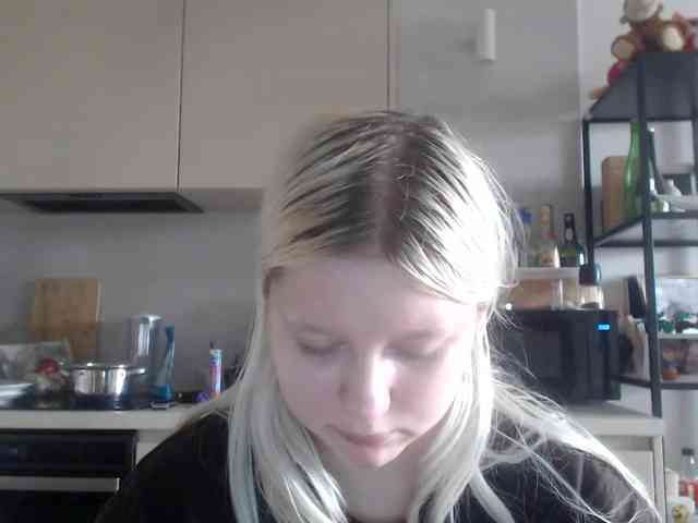 LenaHoney20 webcam