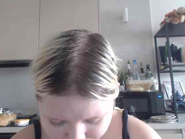 LenaHoney20 webcam