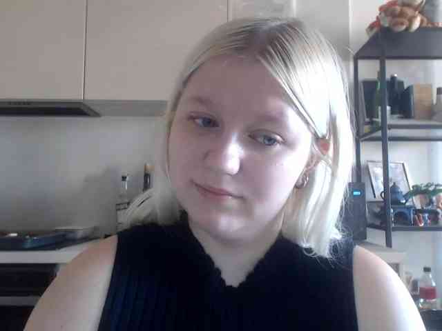 LenaHoney20 webcam