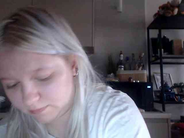 LenaHoney20 webcam
