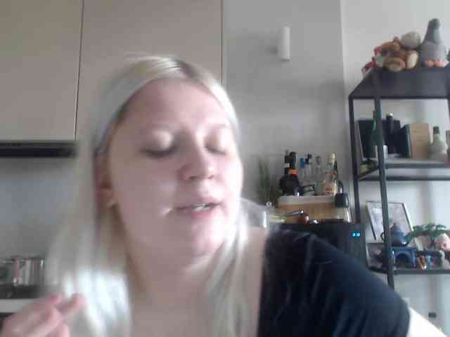 LenaHoney20 webcam