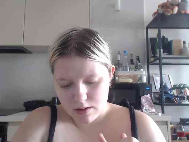 LenaHoney20 webcam