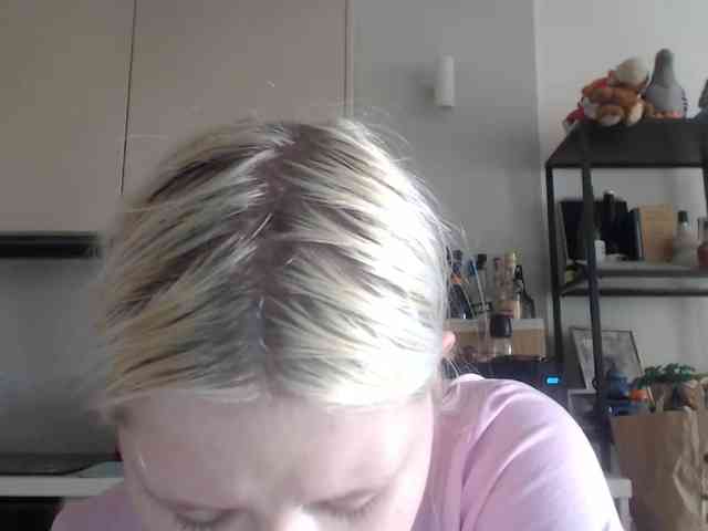 LenaHoney20 webcam
