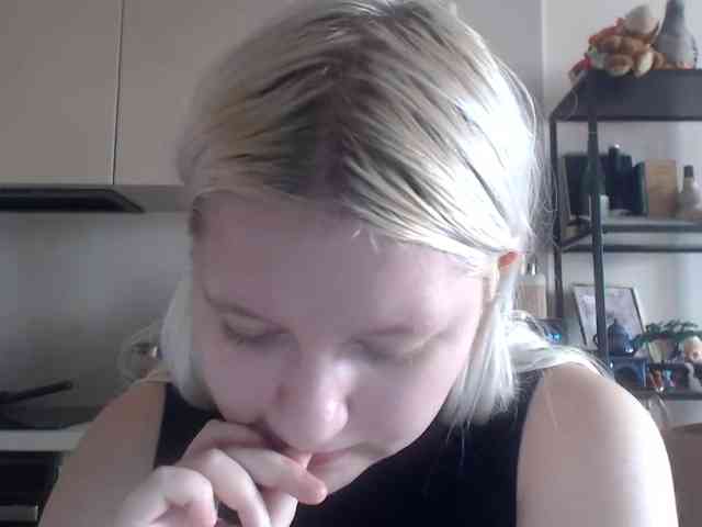 LenaHoney20 webcam