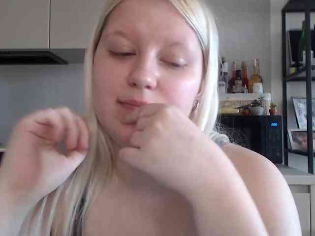 LenaHoney20 webcam