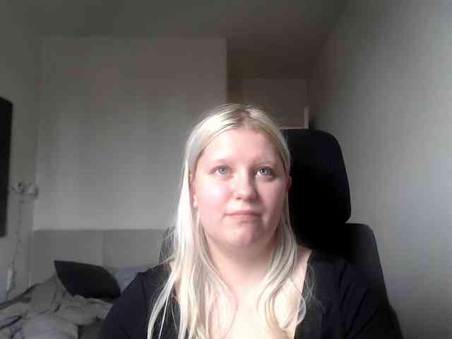 LenaHoney20 webcam