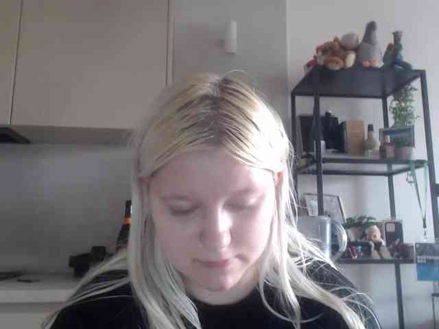 LenaHoney20 webcam