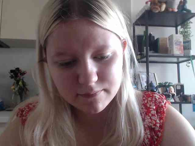 LenaHoney20 webcam