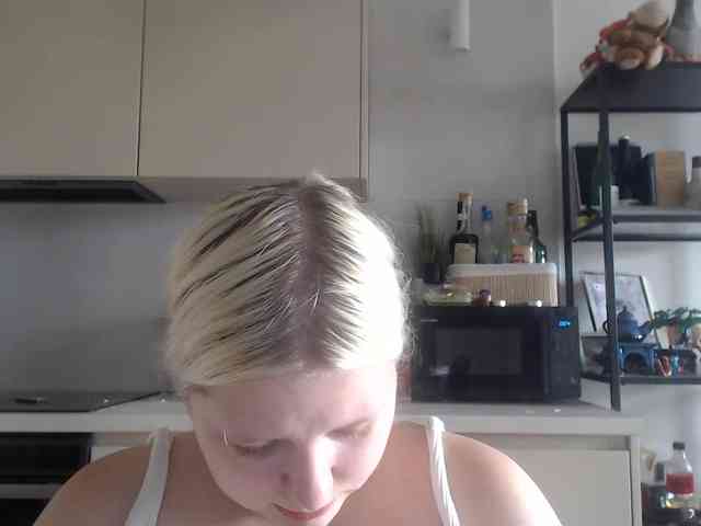 LenaHoney20 webcam