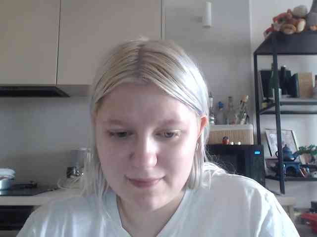 LenaHoney20 webcam