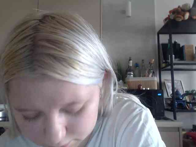 LenaHoney20 webcam