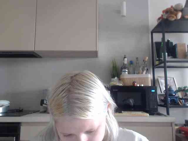 LenaHoney20 webcam