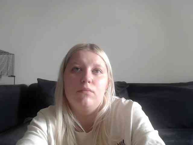 LenaHoney20 webcam