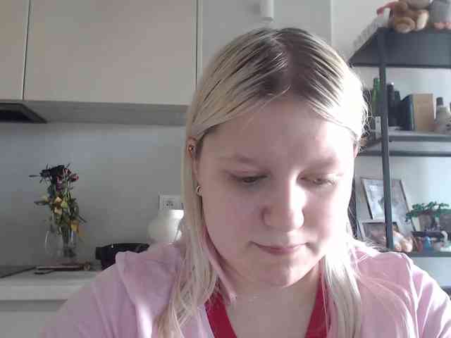 LenaHoney20 webcam