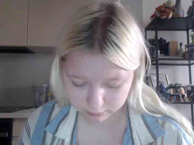 LenaHoney20 webcam
