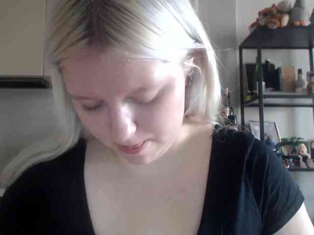 LenaHoney20 webcam