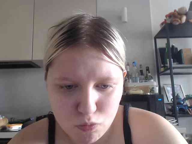 LenaHoney20 webcam