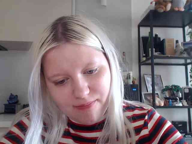 LenaHoney20 webcam