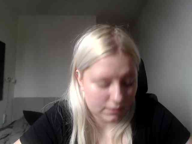 LenaHoney20 webcam