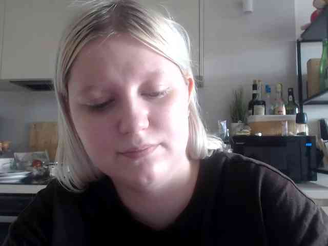 LenaHoney20 webcam
