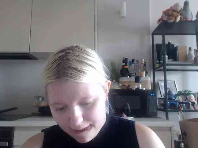 LenaHoney20 webcam