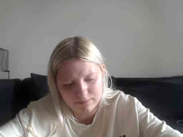 LenaHoney20 webcam