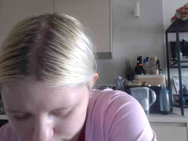 LenaHoney20 webcam