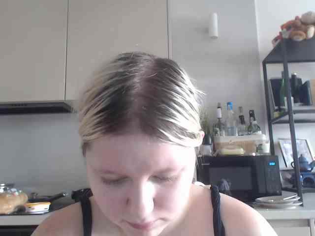 LenaHoney20 webcam