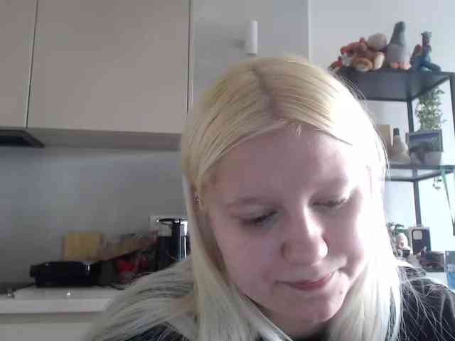 LenaHoney20 webcam