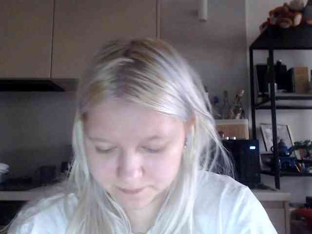LenaHoney20 webcam