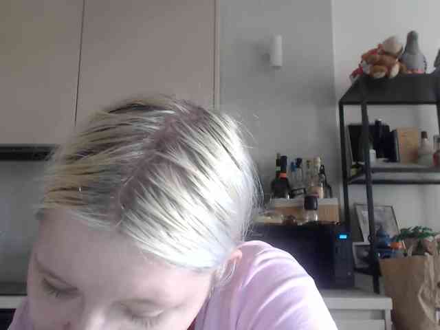 LenaHoney20 webcam
