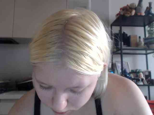LenaHoney20 webcam