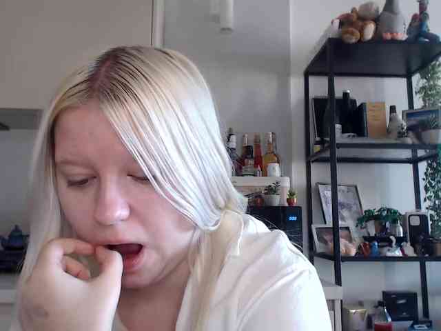 LenaHoney20 webcam