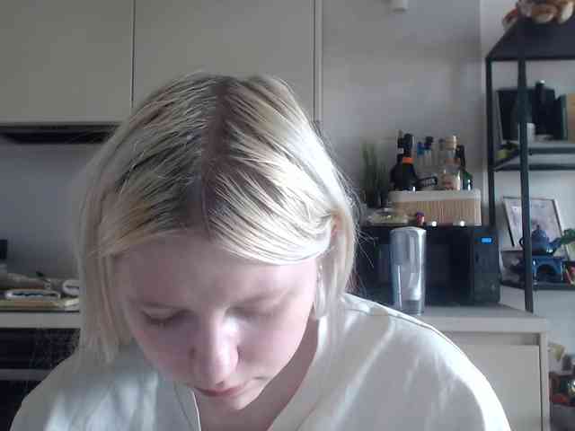 LenaHoney20 webcam