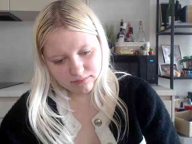 LenaHoney20 webcam