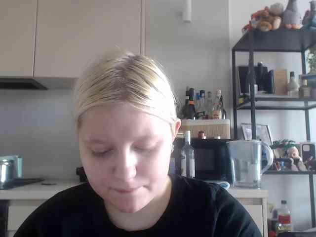 LenaHoney20 webcam