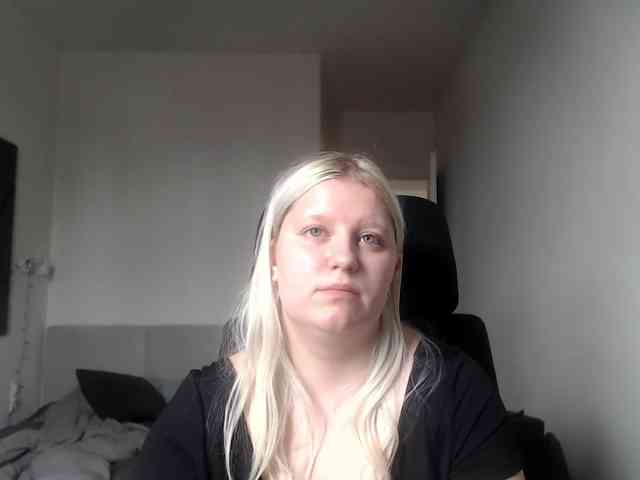 LenaHoney20 webcam