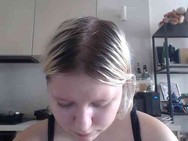 LenaHoney20 webcam