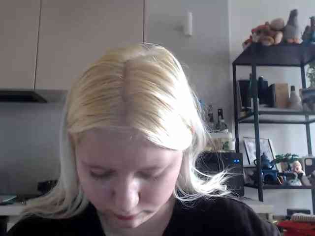 LenaHoney20 webcam