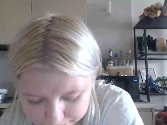 LenaHoney20 webcam